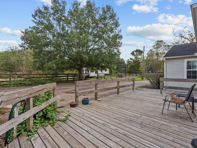 Back deck | Image 9