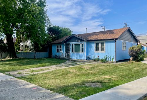 4930 S Luna Ave, Chicago, IL, 60638-1704 | Card Image
