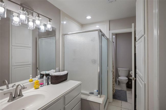 29518 Timber Trail St, House other with 5 bedrooms, 4 bathrooms and 2 parking in Spring TX | Image 34