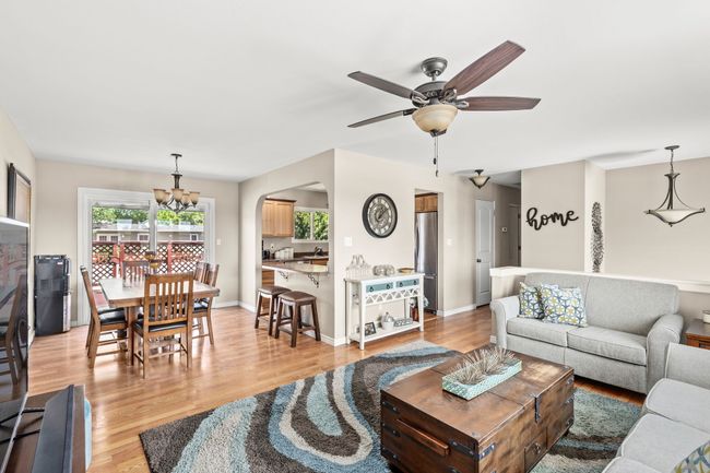 Living Room | Image 7