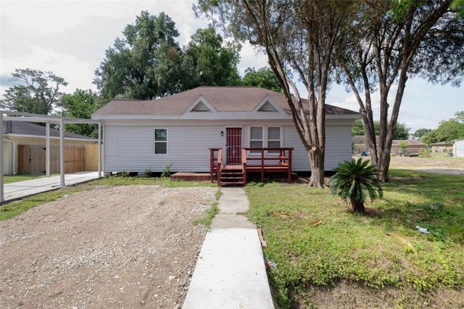 2703 Areba St, House other with 3 bedrooms, 2 bathrooms and 1 parking in Houston TX | Image 27