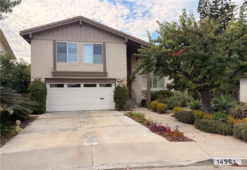 14501 Larch Avenue, Irvine, CA, 92606 | Card Image