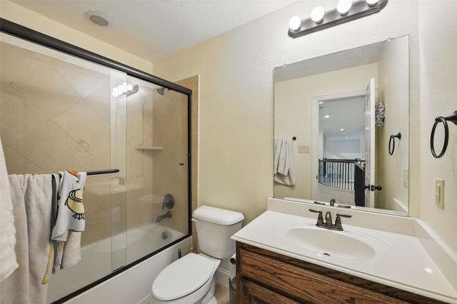 2nd upstairs bathroom | Image 22