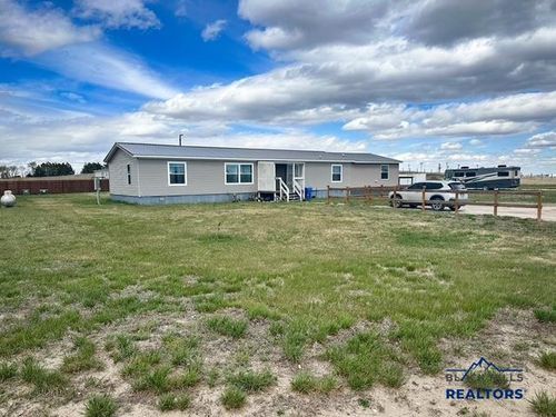 500 Easy St, Martin, SD, 57551-7793 | Card Image