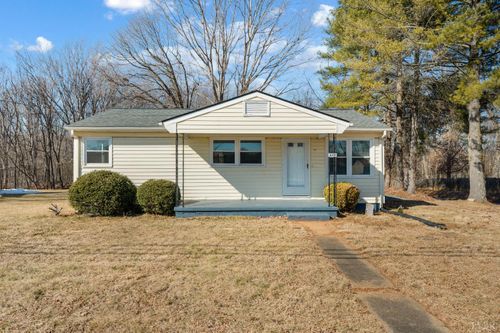 649 Amelon Rd, Madison Heights, VA, 24572-3104 | Card Image