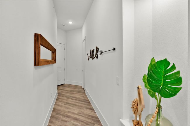 UNIT-412 - 199 Waterpoint Ct, Condo with 3 bedrooms, 3 bathrooms and 2 parking in Montgomery TX | Image 20