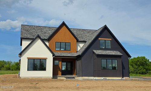 4 Faulkner Dr, Waterford, NY, 12188-1222 | Card Image