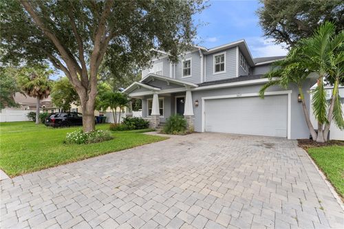 3611 W Royal Palm Cir, TAMPA, FL, 33629-8353 | Card Image
