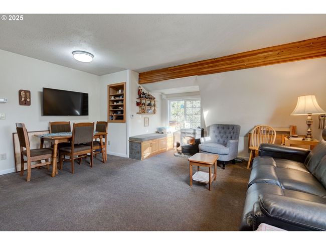 19691 Se Semple Rd, House other with 3 bedrooms, 2 bathrooms and 2 parking in Damascus OR | Image 35