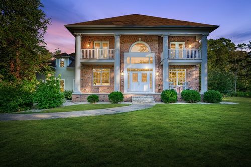 7 Taber Ln, Westport, MA, 02790-4415 | Card Image