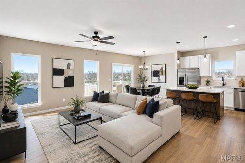 48-stb-3309 Back Lane Ct, Washington, MO, 63090-5741 | Card Image