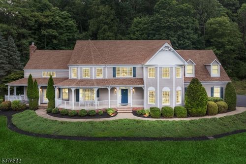 21 Country Pl, Lebanon, NJ, 08833-3100 | Card Image