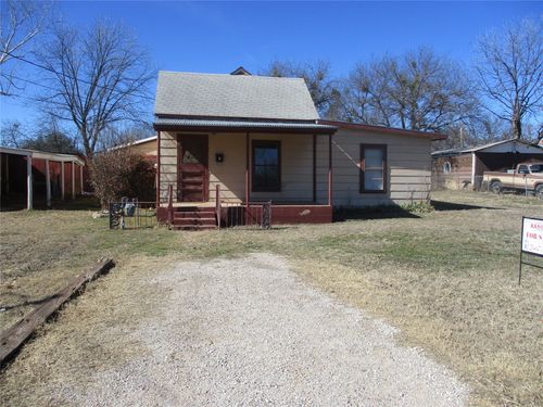406 N Daugherty Ave, Eastland, TX, 76448-1745 | Card Image