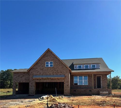 5600 Penguin Dr, Summerfield, NC, 27358 | Card Image
