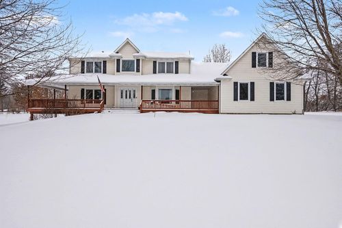 16055 17 1/2 Mile Rd, Marshall, MI, 49068-9666 | Card Image