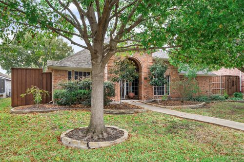 1825 Walters Dr, Plano, TX, 75023-1861 | Card Image