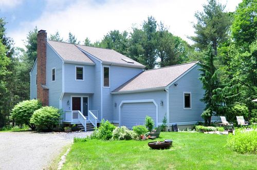 127 Weldon Ct, Goshen, CT, 06756-1617 | Card Image