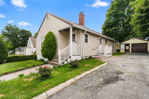 60 Hendrick St, Providence, RI, 02908-5218 | Card Image