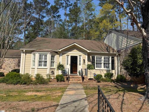 83 Forest Oaks Way, Spartanburg, SC, 29307-3058 | Card Image