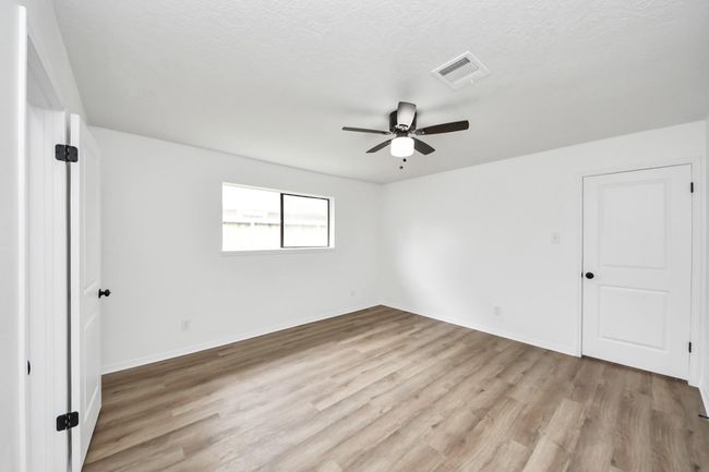 2712 Laurel Creek Way, House other with 4 bedrooms, 2 bathrooms and 2 parking in Pearland TX | Image 23
