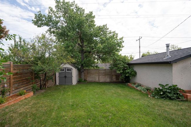 4828 Nipawin Cres Nw, House detached with 4 bedrooms, 2 bathrooms and 3 parking in Calgary AB | Image 39
