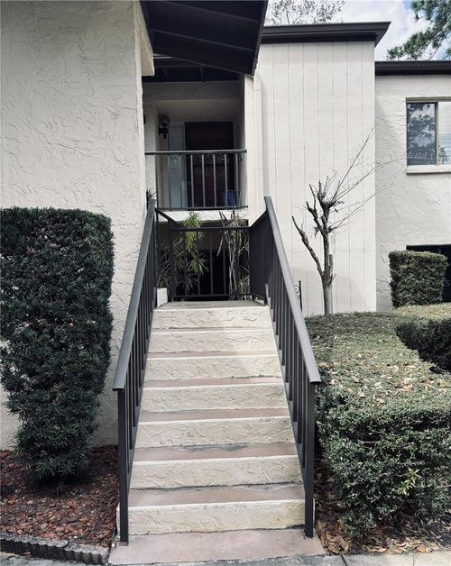 unit-821-700 Starkey Rd, LARGO, FL, 33771-2305 | Card Image