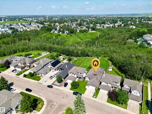 57 Homestead Cres Nw, Edmonton, AB, T5A2Y1 | Card Image