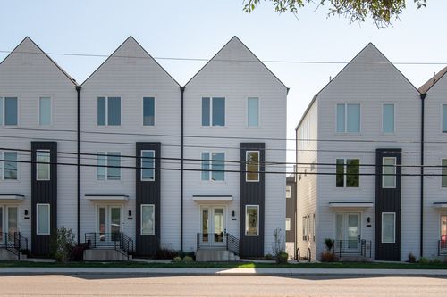 2206 Buena Vista Pike, Nashville, TN, 37218 | Card Image