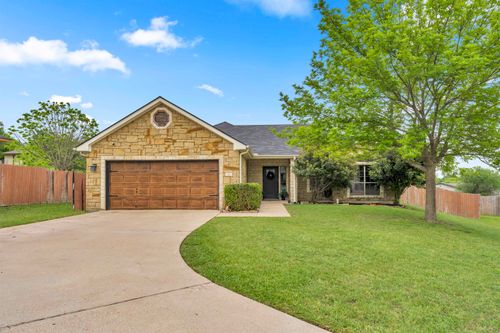 7 Westridge Pl, Lampasas, TX, 76550-1393 | Card Image