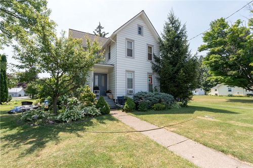 107 West Ave, Brockport, NY, 14420-1226 | Card Image