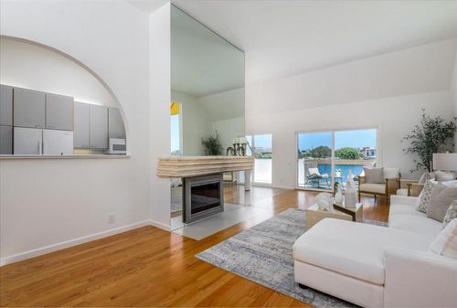 931 Lido Ln, Foster City, CA, 94404-2933 | Card Image