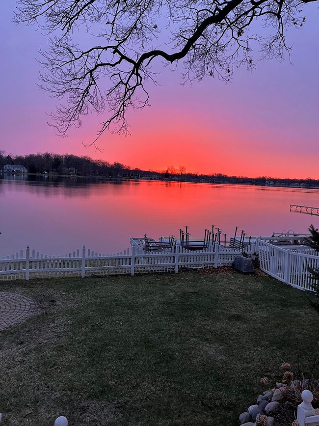1864 Point St, House other with 3 bedrooms, 2 bathrooms and null parking in Commerce Township MI | Image 8