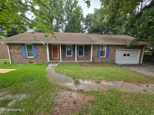115 Heritage St, Greenville, NC, 27858-6730 | Card Image