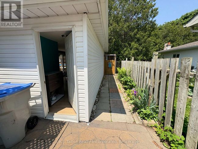 202 Bennett St W, House other with 3 bedrooms, 3 bathrooms and 4 parking in Goderich ON | Image 41