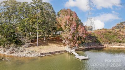 233 Island View Road, House other with 3 bedrooms, 2 bathrooms and null parking in Mount Holly NC | Image 1