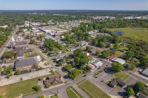 510 W. Canal St., Picayune, MS, 39466 | Card Image