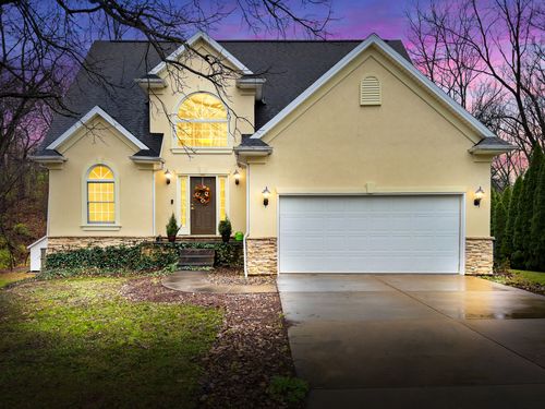 6 Thornton Dr, Mackinaw, IL, 61755-9086 | Card Image