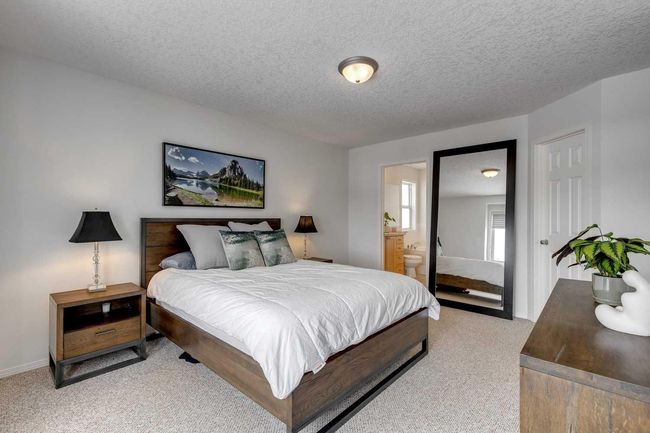 114 Chapalina Close Se, Home with 5 bedrooms, 3 bathrooms and 4 parking in Calgary AB | Image 19