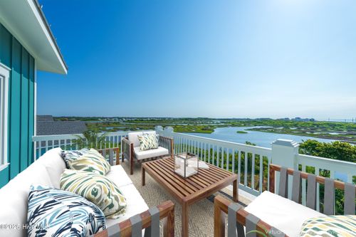 53 Sailview Dr, N Topsail Beach, NC, 28460-9216 | Card Image