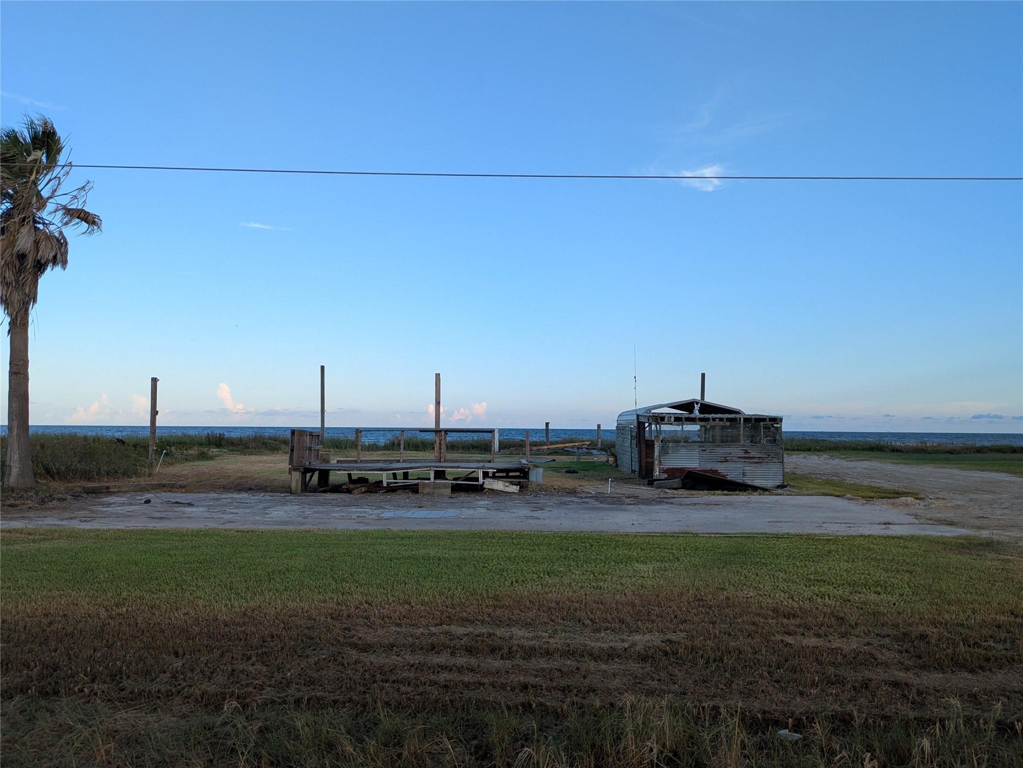 Land in Gilchrist 4