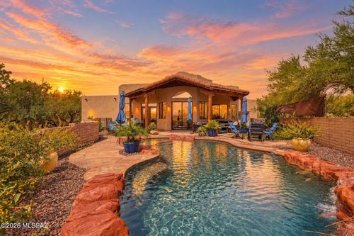 841 E Mount Wrightston Loop, Green Valley, AZ, 85614-6078 | Card Image