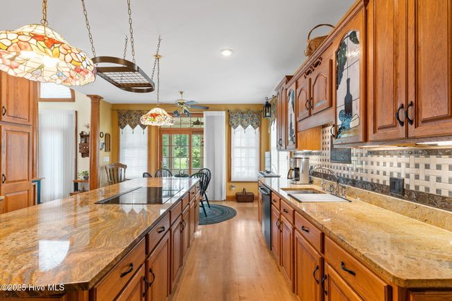 567 Fairburn Ct Nw, House other with 4 bedrooms, 3 bathrooms and 2 parking in Calabash NC | Image 4