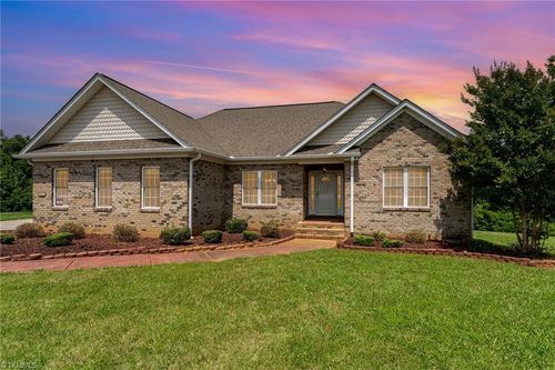 4060 Tarmac Dr, Sophia, NC, 27350-8475 | Card Image