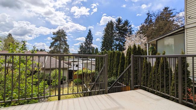 2022 Fraser Avenue, Home with 2 bedrooms, 3 bathrooms and 2 parking in Port Coquitlam BC | Image 22
