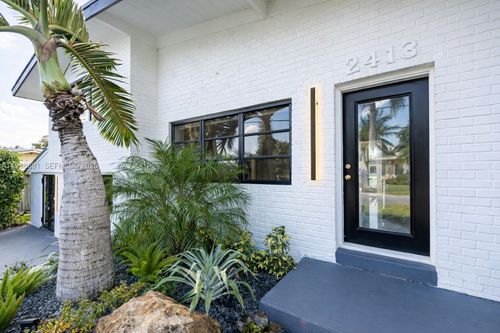 2413-2413 Nassau Ln, Fort Lauderdale, FL, 33312-4615 | Card Image