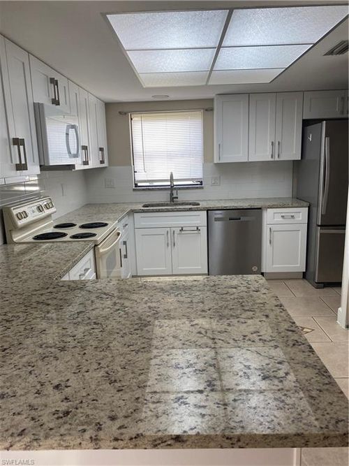 106-15370 Transit Ct, NORTH FORT MYERS, FL, 33917 | Card Image