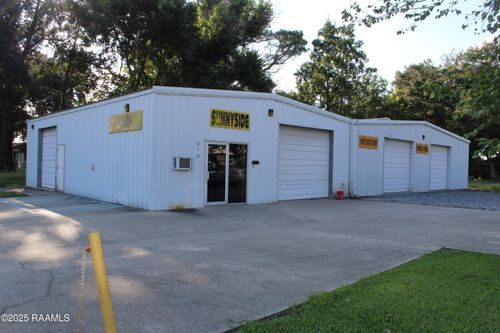 418 Sw Evangeline Trwy, Lafayette, LA, 70501-7139 | Card Image