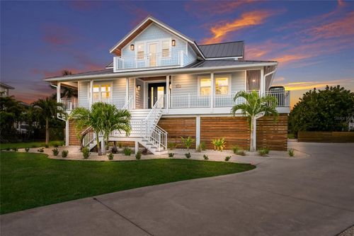 525 Gaspar Dr, Placida, FL, 33946-2227 | Card Image