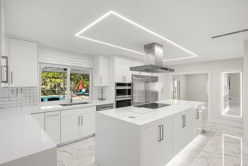 10603 Boca Woods Ln, Boca Raton, FL, 33428-2841 | Card Image