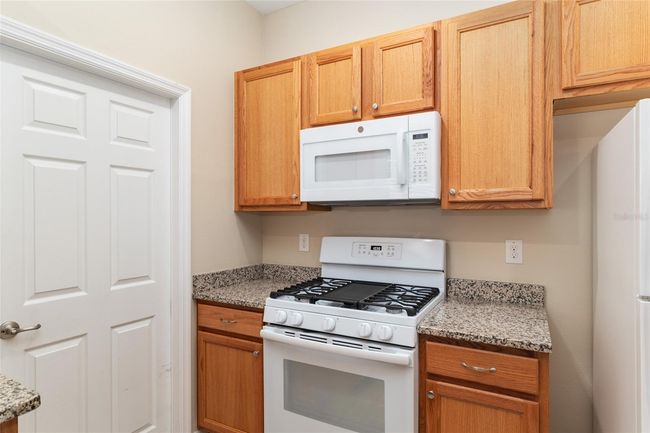 9820 Sw 99 Th Loop, House other with 2 bedrooms, 2 bathrooms and null parking in Ocala FL | Image 24
